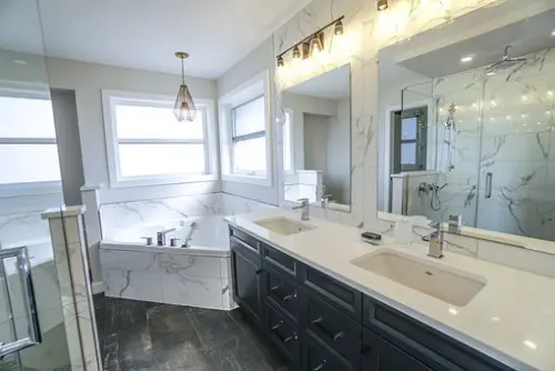 Bathroom-Cleaning--in-Bainbridge-Island-Washington-bathroom-cleaning-bainbridge-island-washington.jpg-image