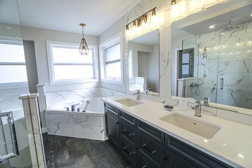 Bathroom-Cleaning--in-Renton-Washington-bathroom-cleaning-renton-washington.jpg-image